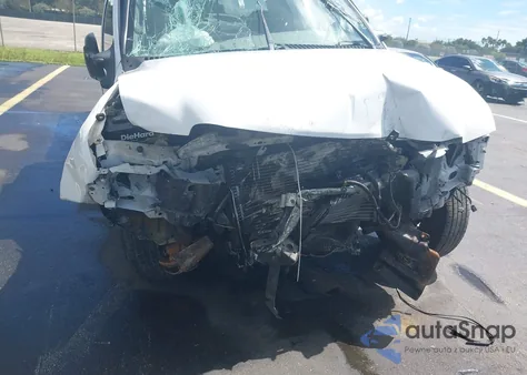 1999 Ford F250 Lariat/Xl/Xlt z USA, uszkodzony, nr VIN 1FTNX20F3XEC71570